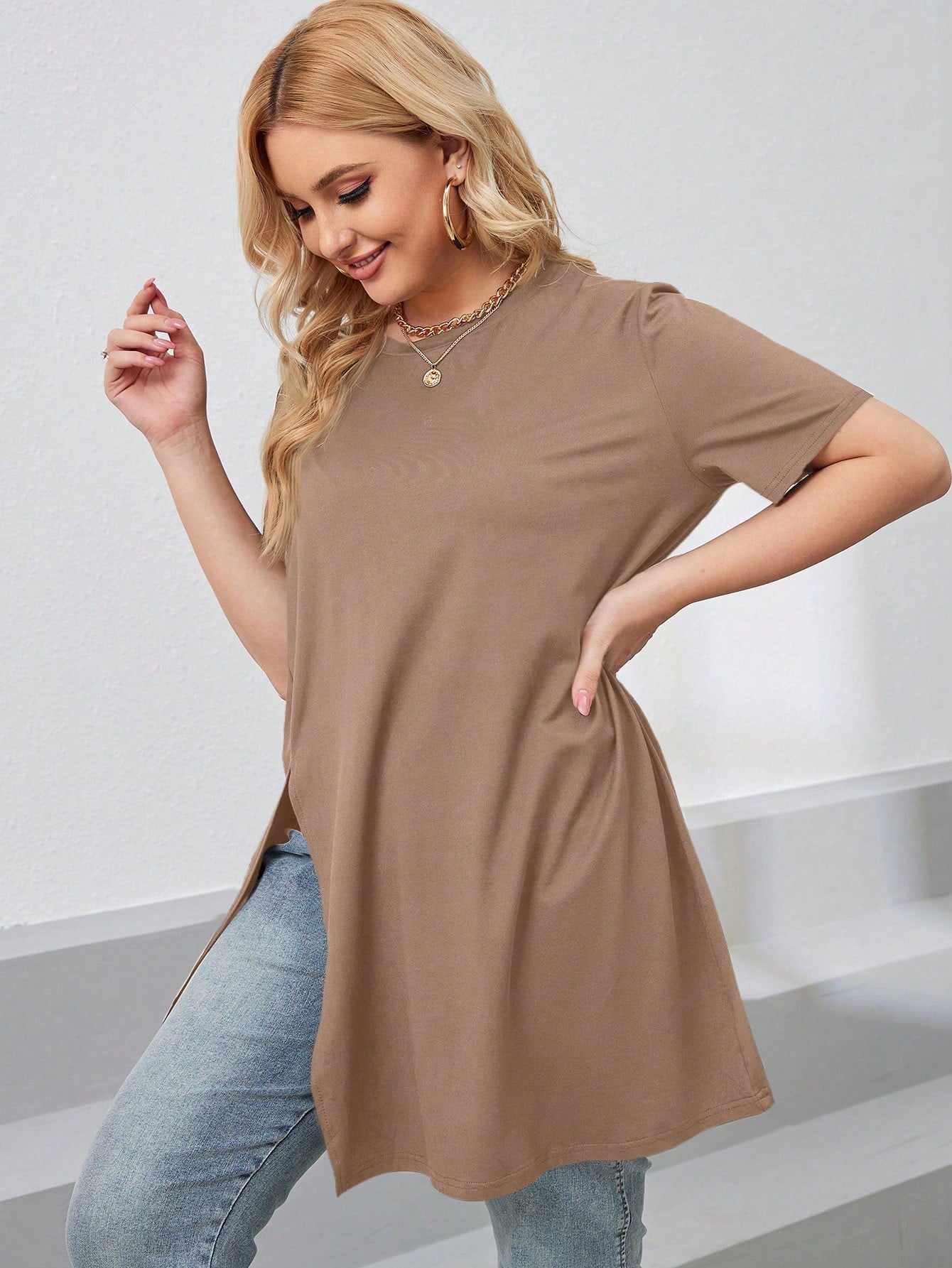 LUNE Plus Size Women Summer Solid Color Round Neck Short Sleeve Casual T-Shirt With Side Slit Hem