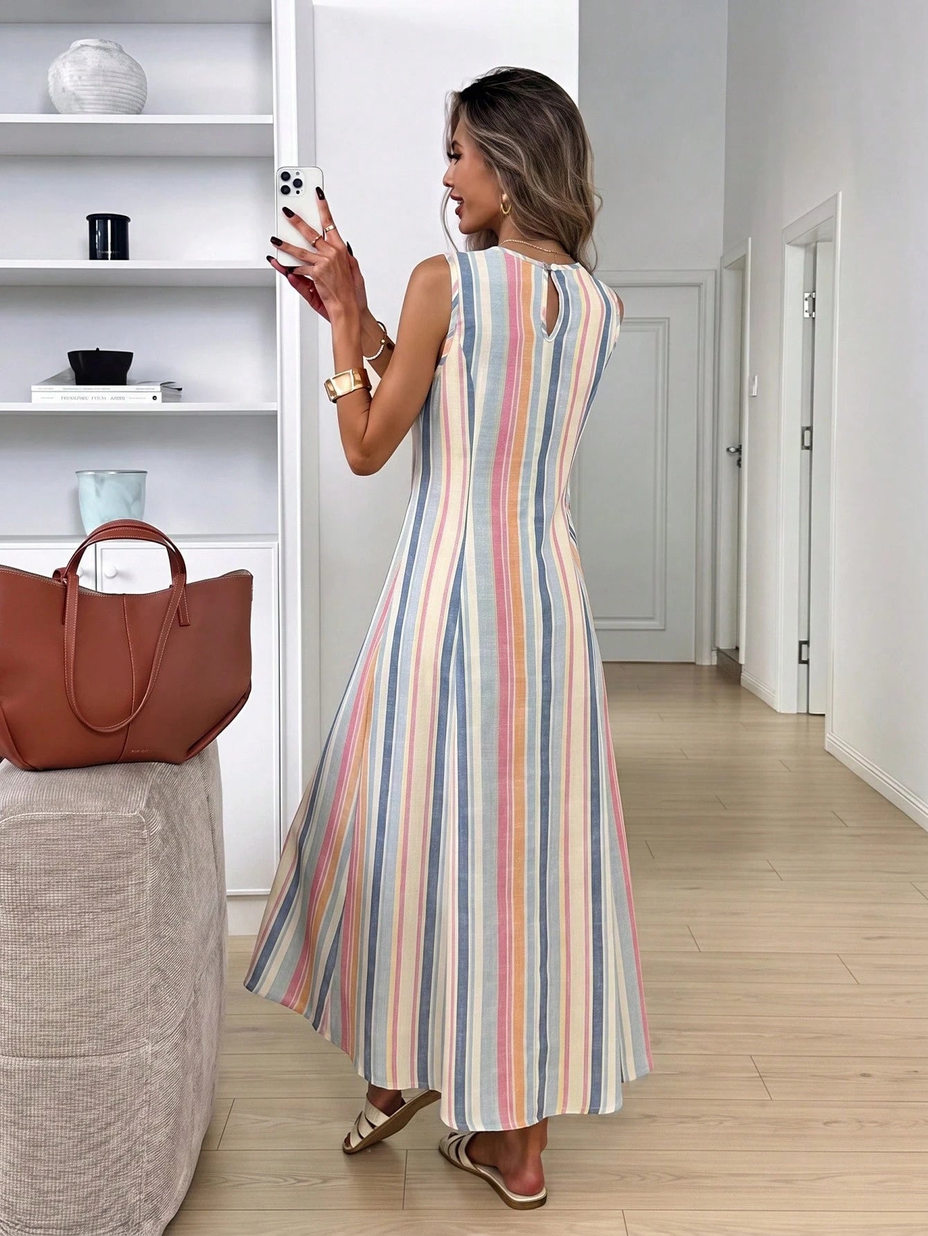 LUNE Women's Casual Tropical Sleeveless Round Neck Dress, Blue And Yellow Irregular Striped All-Over Print Pattern Suitable For Summer Daily Wear, Vacation