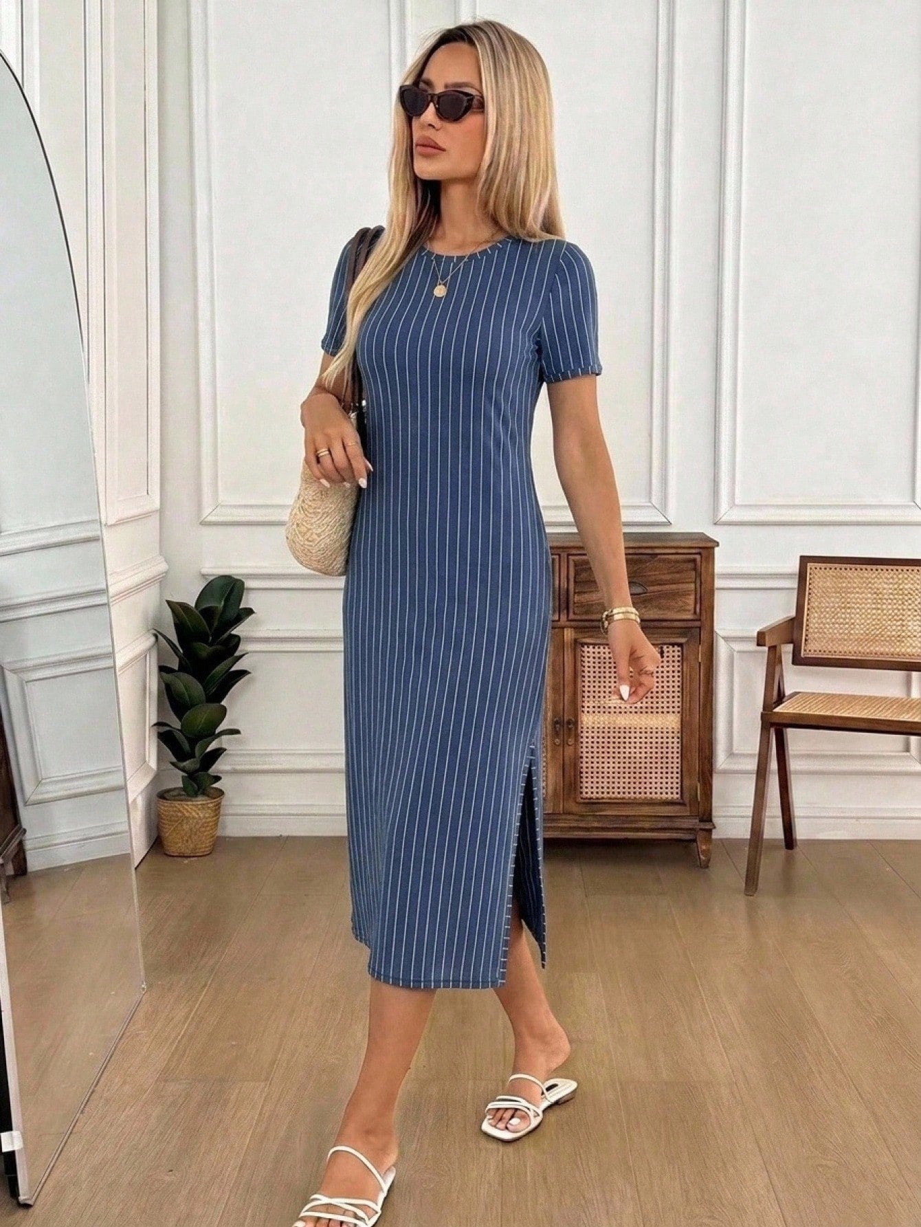 LUNE Women's Minimalist Casual Daily Daytime Everyday Going Out Striped Round Neck Short Sleeve Side Slit Dress Navy Blue And White Summer