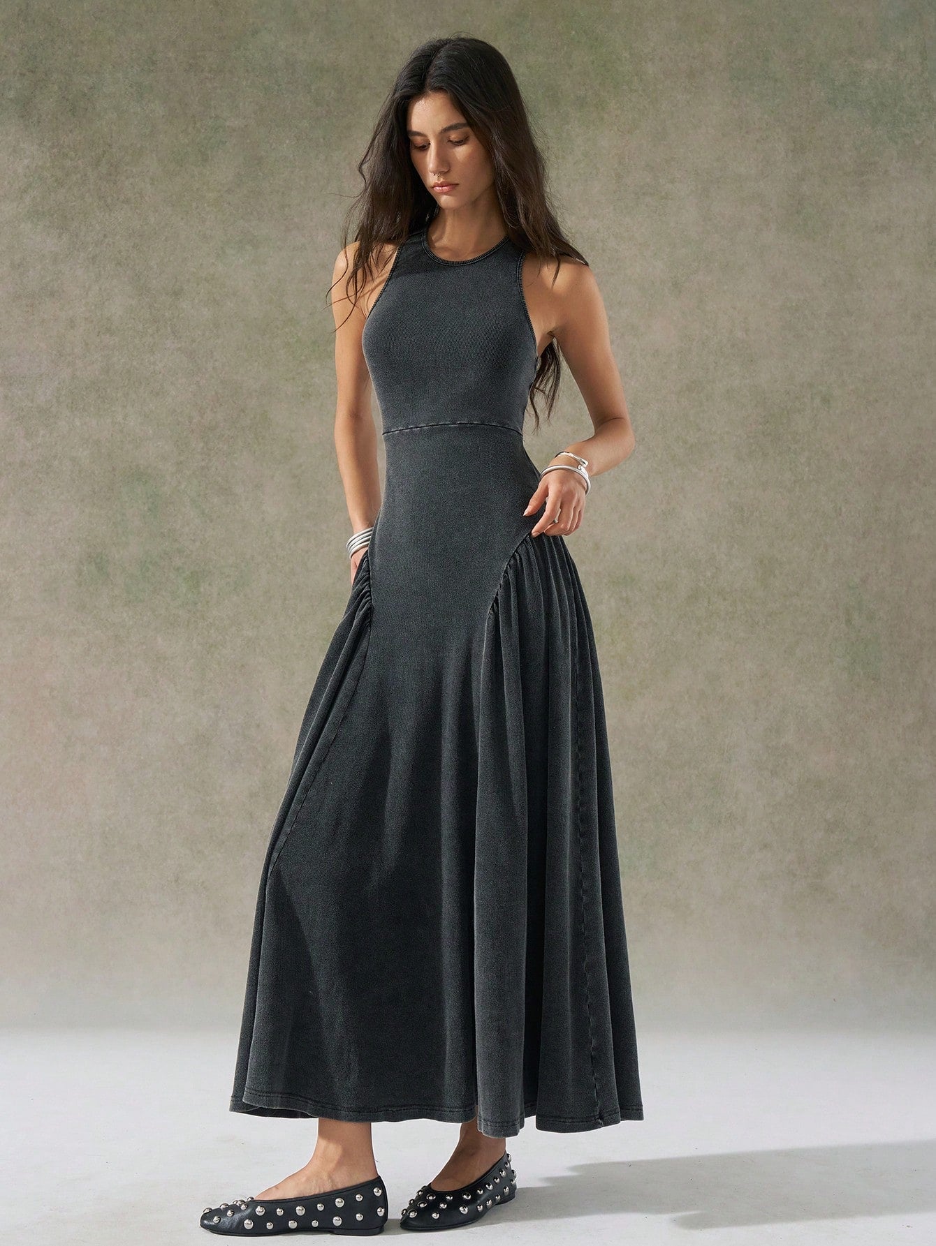 LYSMO 2025 New Arrival Women's Gray Distressed Wash Backless Design Dress Vacation Summer Casual