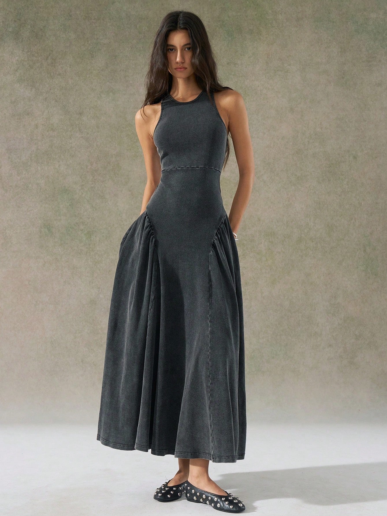 LYSMO 2025 New Arrival Women's Gray Distressed Wash Backless Design Dress Vacation Summer Casual