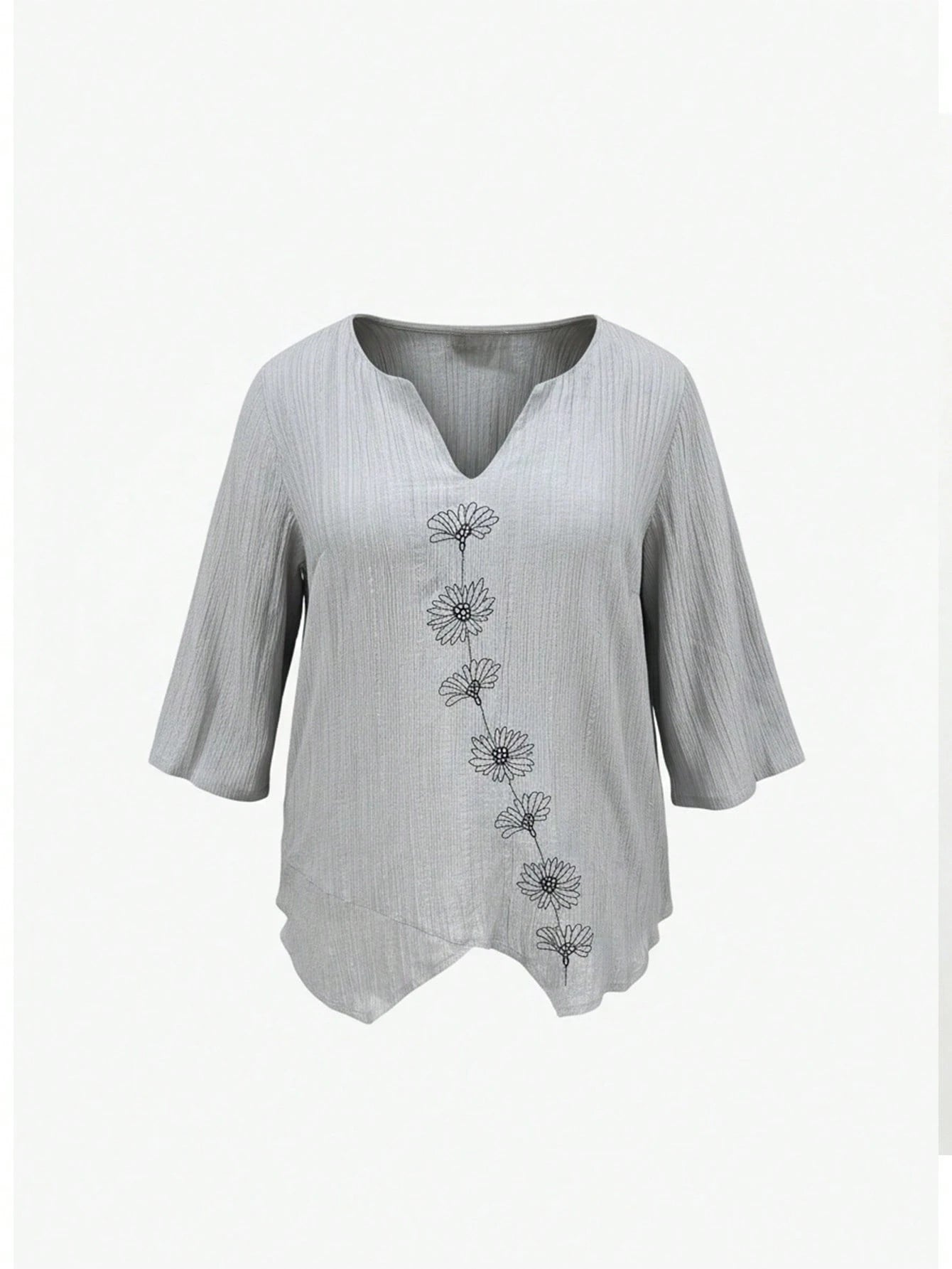Minimalist Floral Embroidery Plus Size Women Shirt