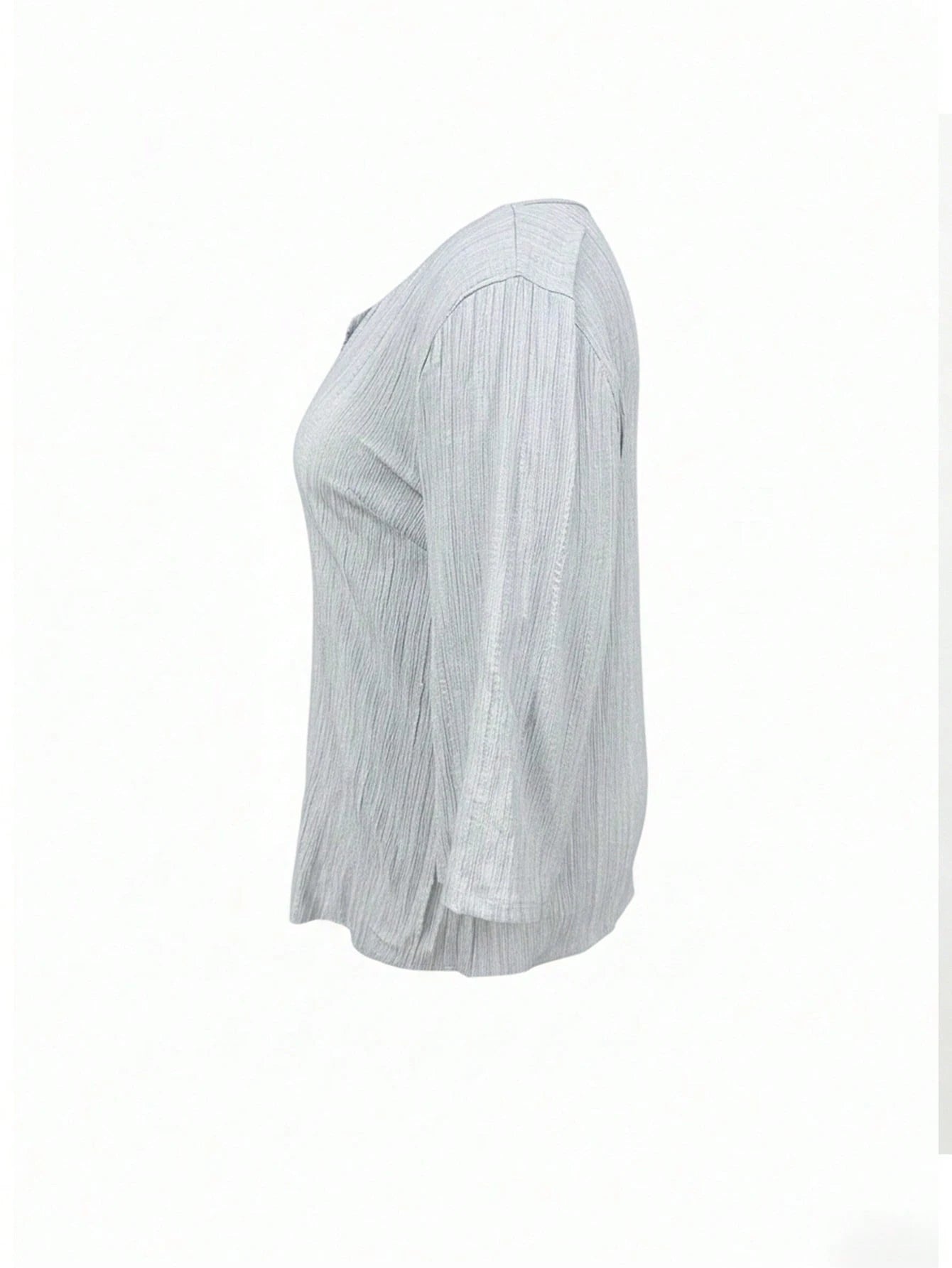 Minimalist Floral Embroidery Plus Size Women Shirt