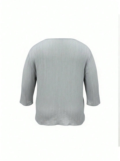 Minimalist Floral Embroidery Plus Size Women Shirt