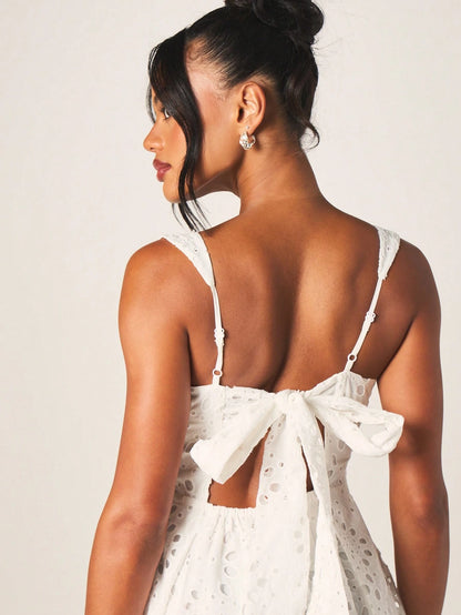MISSGUIDED Eyelet Embroidered Square Neck Mini Dress With Bow Back And Adjustable Straps Summer Beach