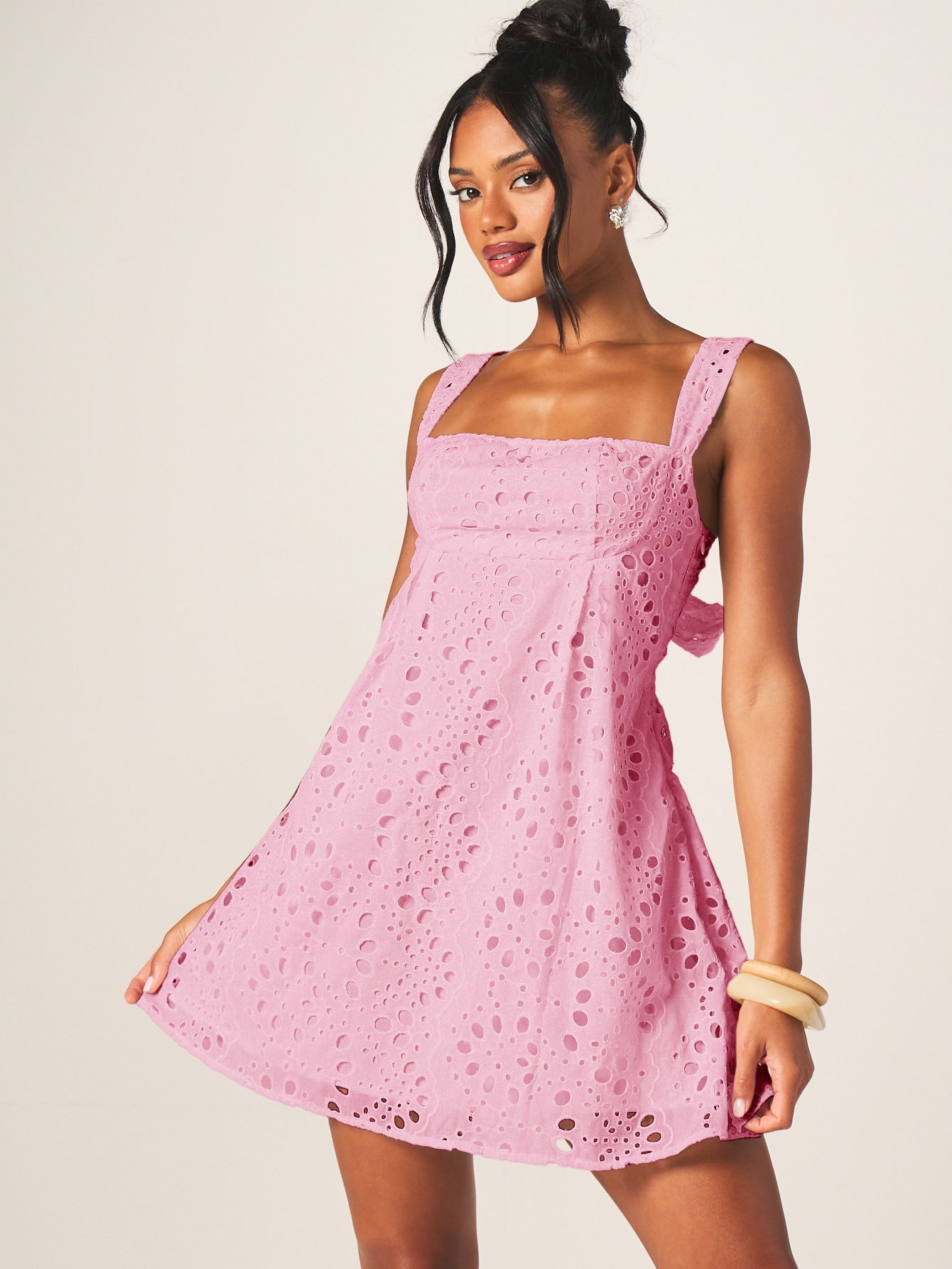 MISSGUIDED Eyelet Embroidered Square Neck Mini Dress With Bow Back And Adjustable Straps Summer Beach