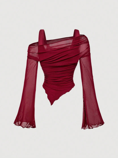 MOD Plus Size Burgundy Asymmetric Hem Flared Sleeve T-Shirt, Classy Night Out Dinner Club Autumn Tops, Vintage Elegant Sexy Goth Punk Streetwear