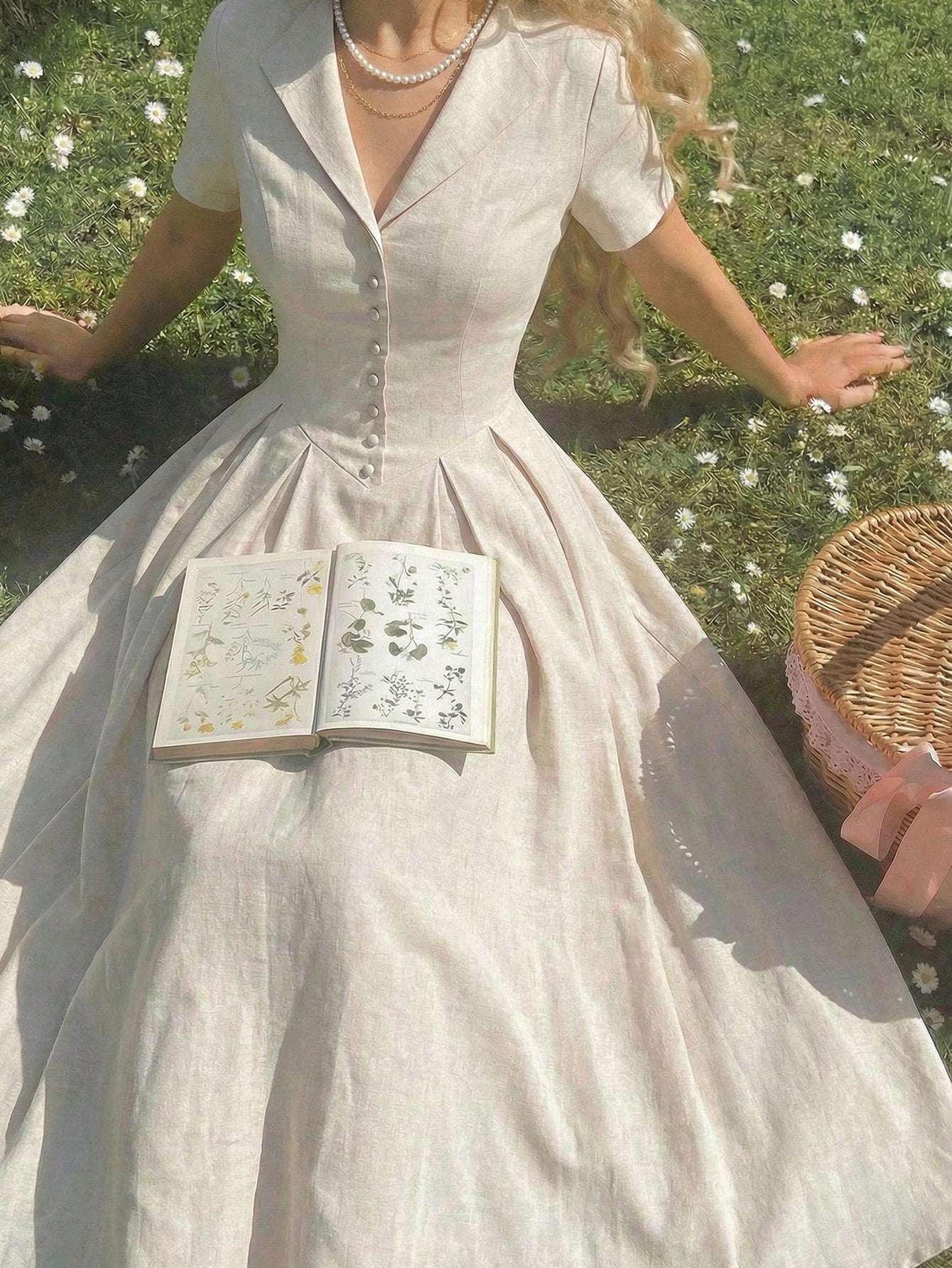 MOD Women's Romantic Cottage Floral Pleated Midi Dress With Collar, Summer, Wedding Garden Party Picnic, Going Out, Birthday, Prom, Country, White Floral