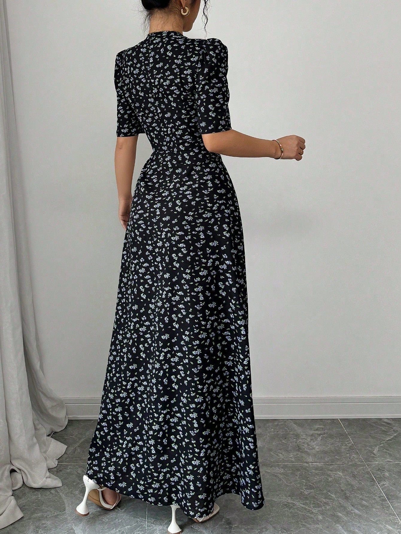 Modelyn Women's Black Floral Vintage Maxi Fall Long Dress Elegant Tea Party Short Sleeve Cinched Waist Patchwork Button Placket Contrast Collar Garden Outfits
