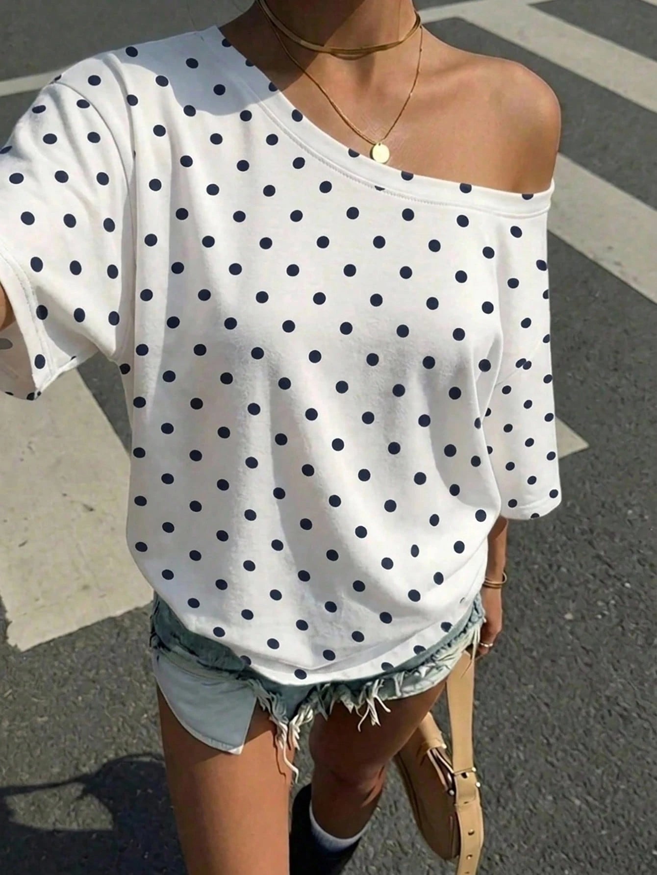 Muchica Women's Polka Dot Print Casual Minimalist Off-Shoulder Loose Short Sleeve T-Shirt Plus Size