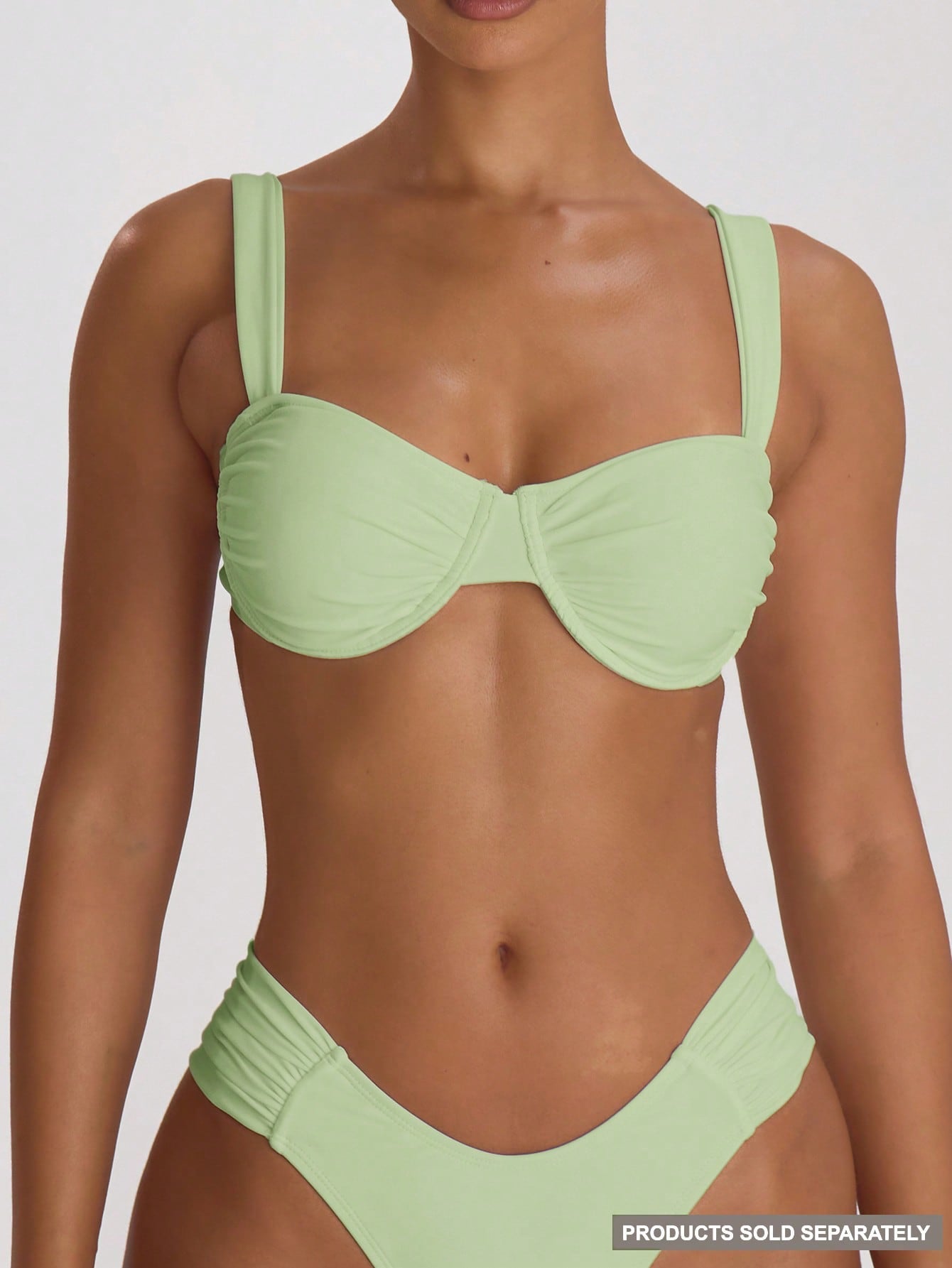 Musera Resort Underwire Thick Shoulder Ruched Cup Bikini Top Swim Vacation Holiday Summer Travel Beachwear Basics Solid Colour Swimwear Resort Core