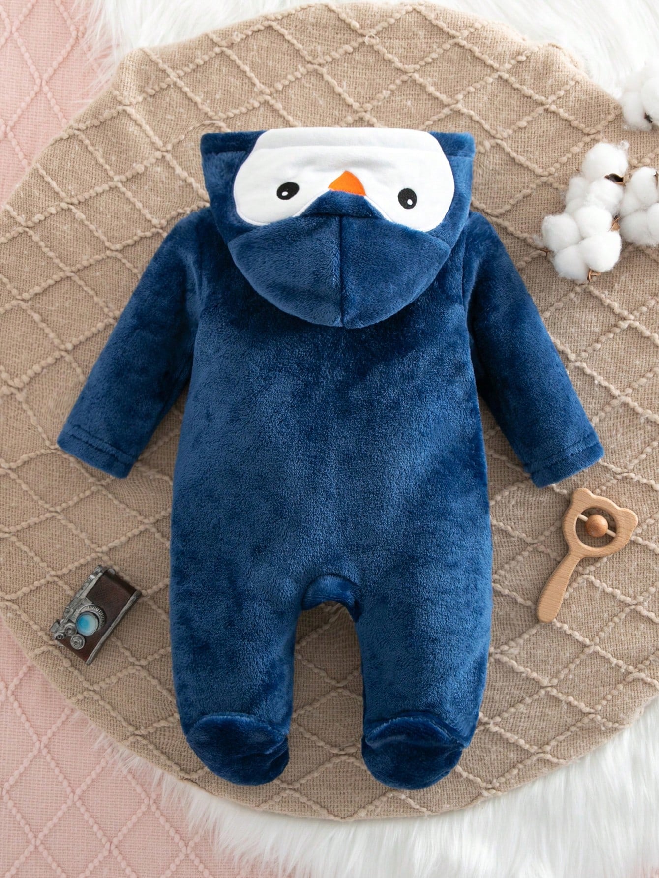Navy Blue Cute Penguin Print Embroidered Newborn Comfortable Thick Fleece Long Sleeve Long Pants Romper Loungewear, Suitable For Autumn/Winter Wear
