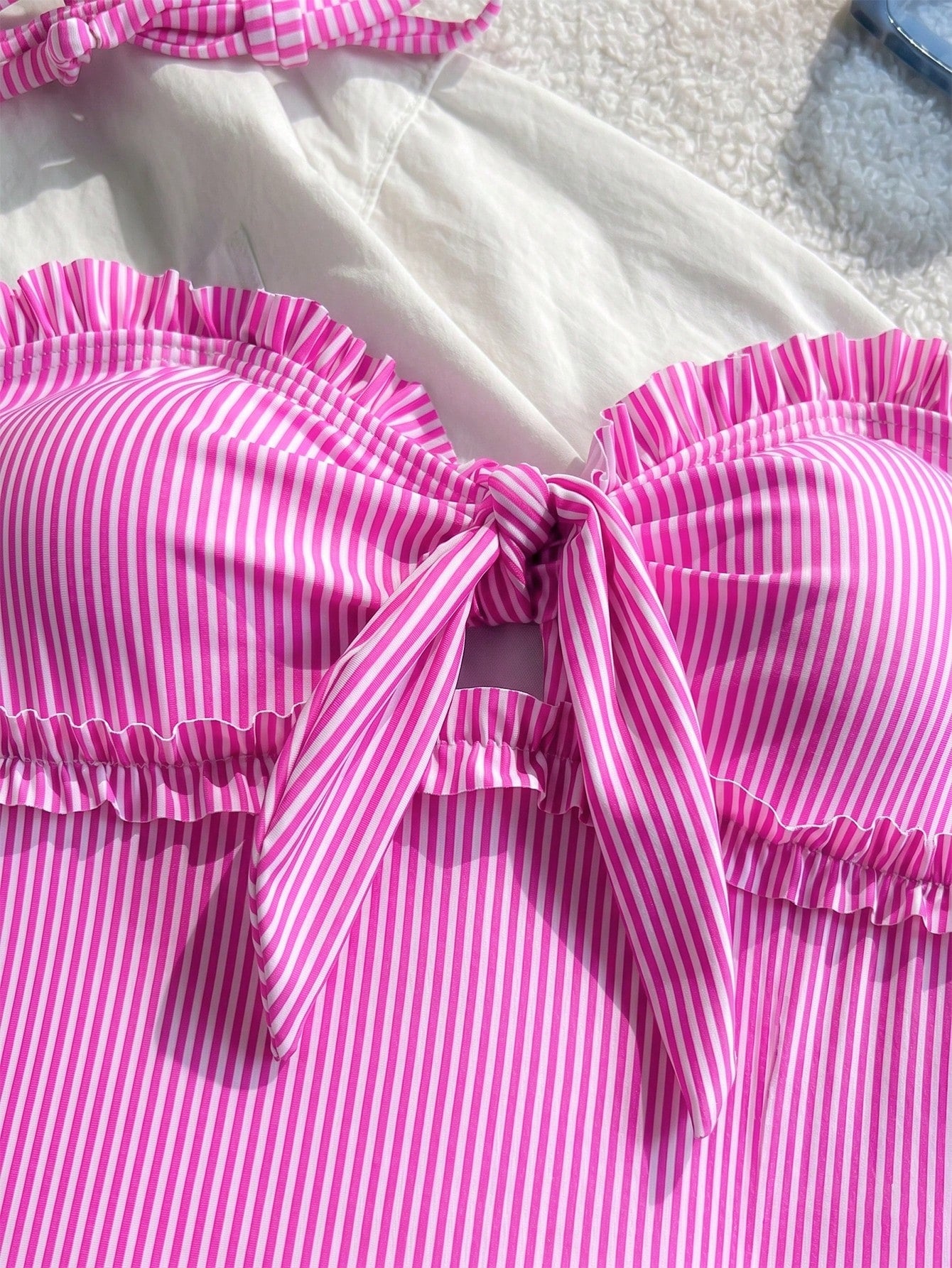 New Fashionable Sexy Elegant Striped Lace Ruffle Bust Bow Detachable Strap One-Piece Swimsuit For Beach, Pool Party, Vacation Pink Summer, Resort Wear