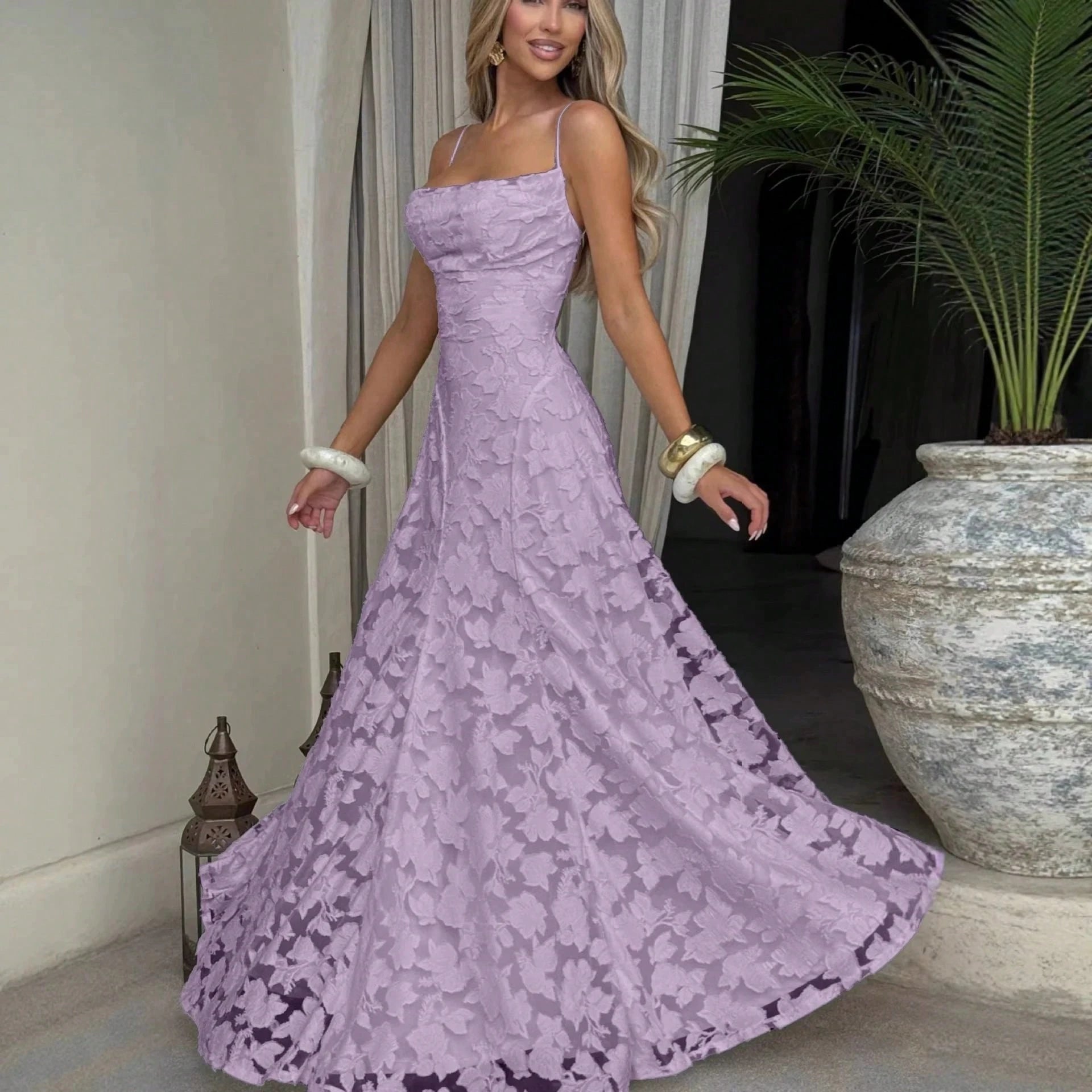 New Lace Backless Spaghetti Strap Elegant Maxi Dress Women Evening Formal Dress