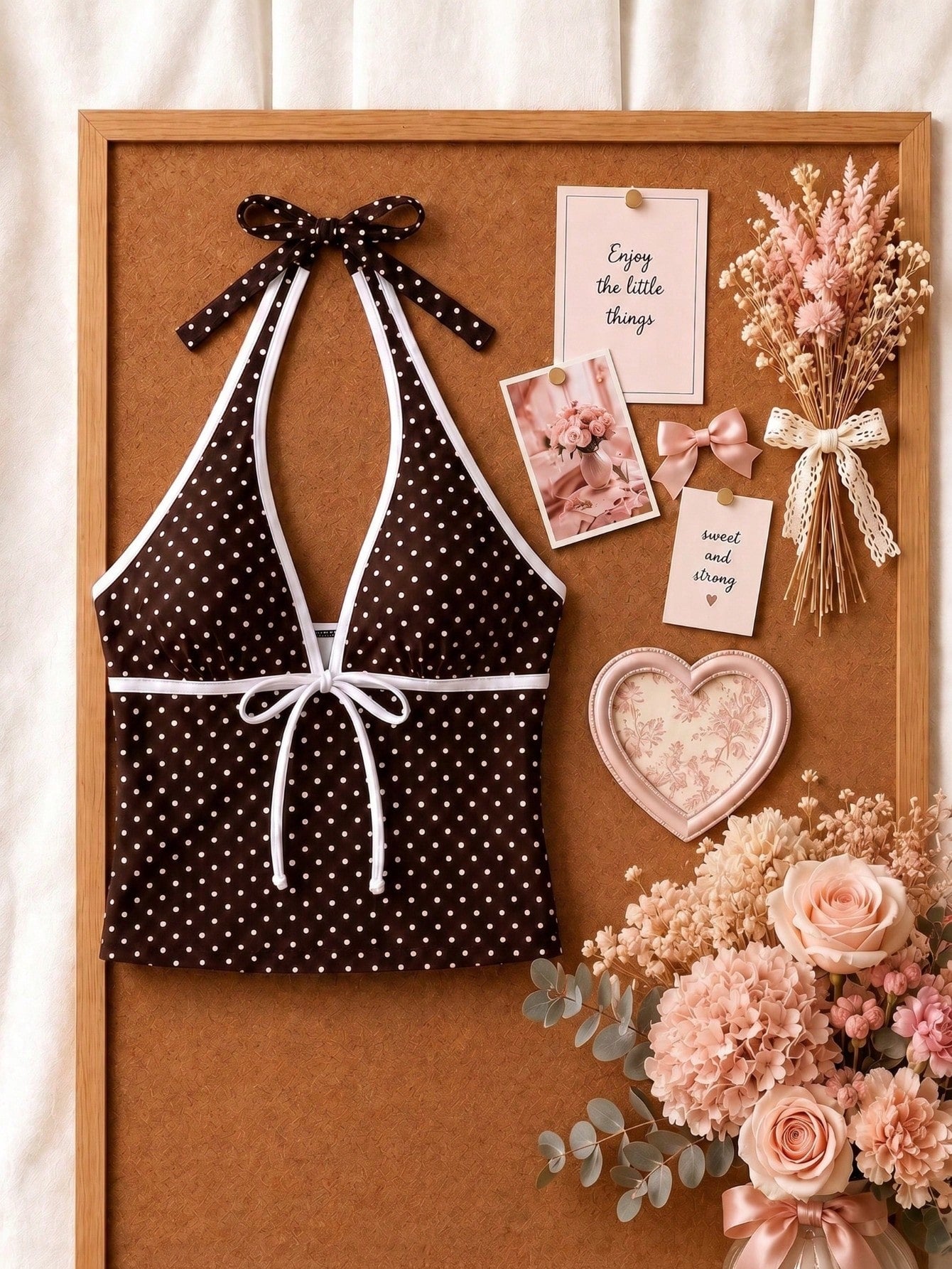 New Summer Fresh Sweet Cute Style Brown And White Polka Dot Color Block Halter Neck Bikini Set With Shorts For Beach Vacation And Casual Wear