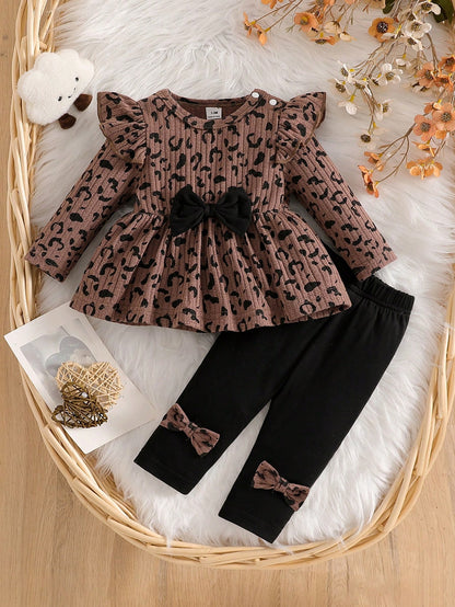 Newborn Autumn Brown Zebra Print Gentle Style Cute Heart Print Black Bowknot Embellished Knit Petal Sleeve Top With Pure Black Pants 2-Piece Set