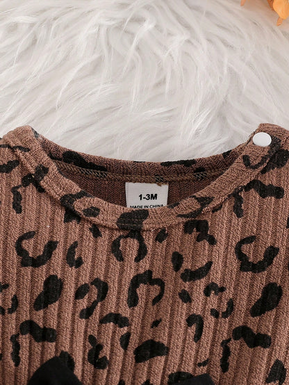 Newborn Autumn Brown Zebra Print Gentle Style Cute Heart Print Black Bowknot Embellished Knit Petal Sleeve Top With Pure Black Pants 2-Piece Set