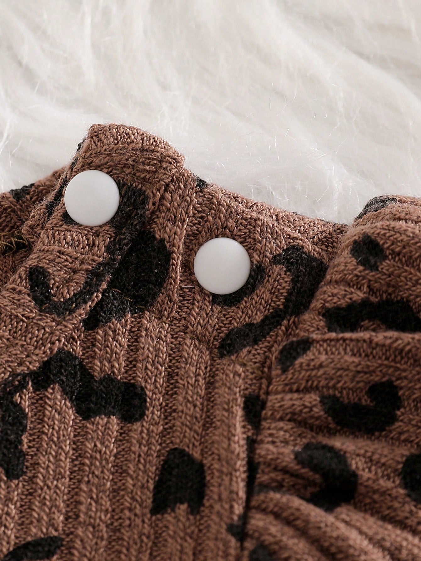 Newborn Autumn Brown Zebra Print Gentle Style Cute Heart Print Black Bowknot Embellished Knit Petal Sleeve Top With Pure Black Pants 2-Piece Set