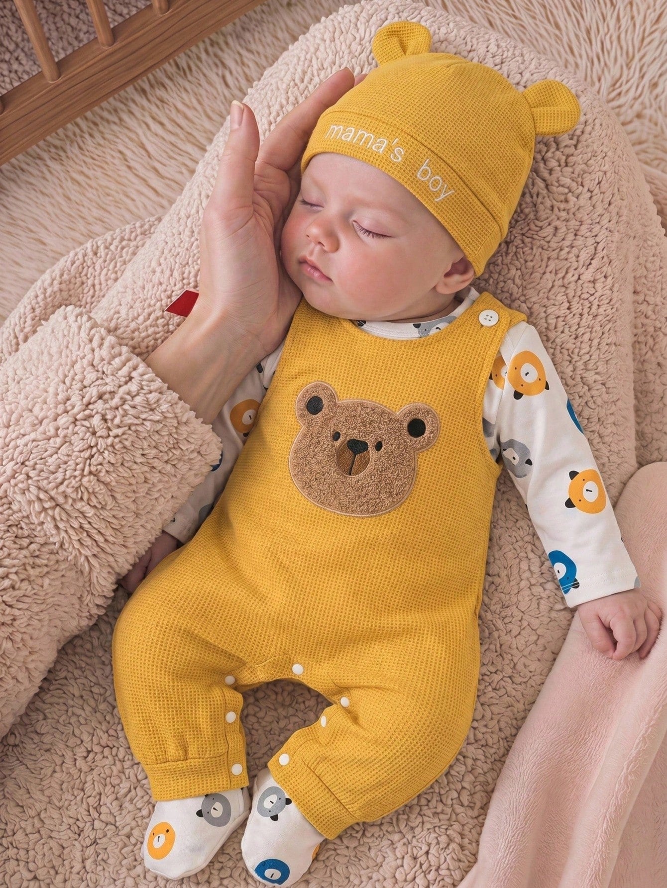 Newborn Baby Boy Bear Print Long Sleeve Jumpsuit, Paired With Bear Patch Sleeveless Bodysuit + Matching Hat; Fresh And Cute, Autumn Holiday Style, Soft And Skin-Friendly Fabric.