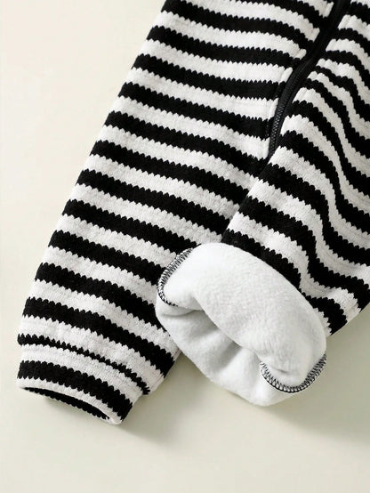 Newborn Baby Boy/Girl Cute Casual Sports Autumn/Winter Knitted Apricot Letter Pattern Hooded Romper Unisex Bear Black And White Stripe