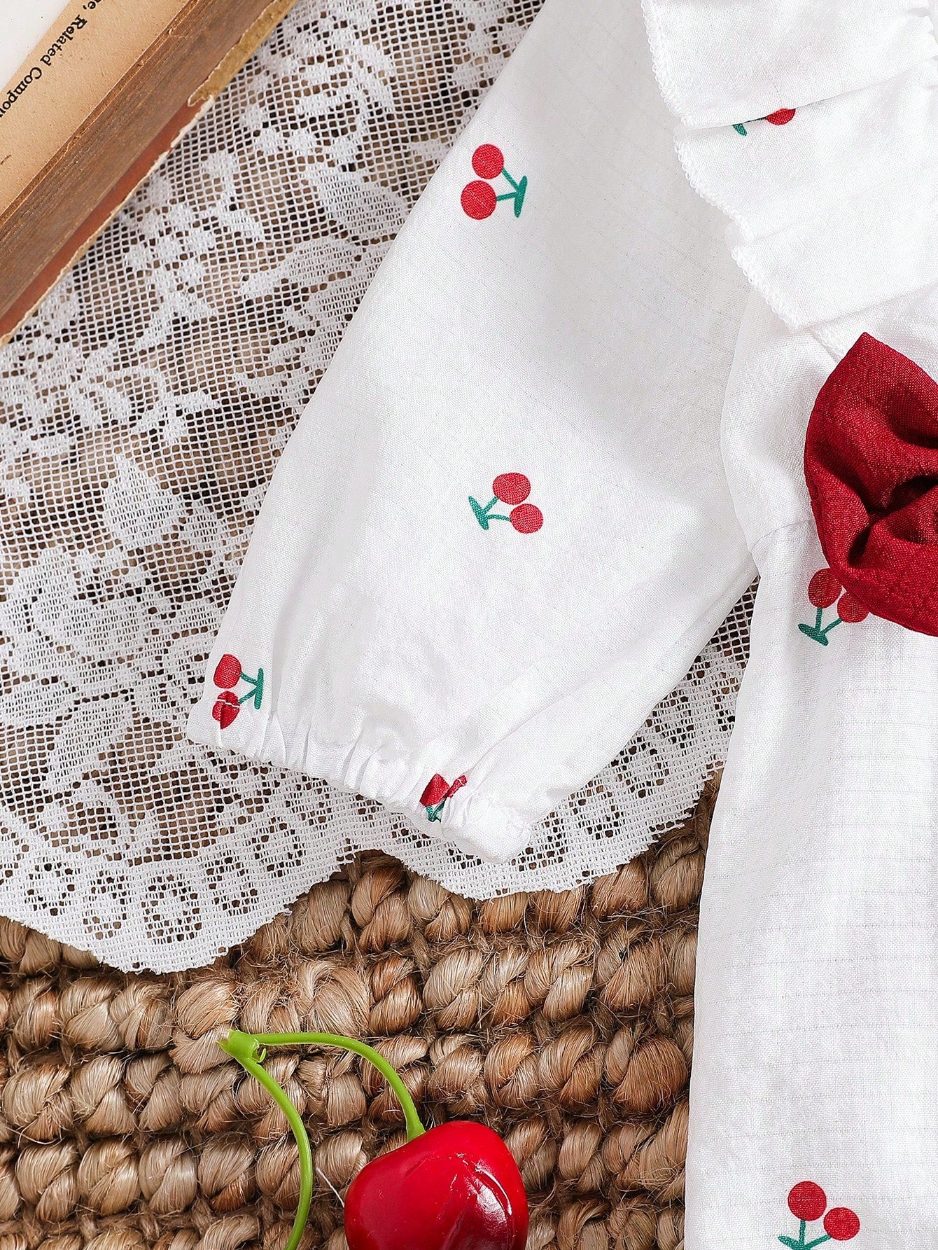 Newborn Baby Girls Cute Cartoon Cherry Print Collared Snap-Button Ruffle Trim Contrast Bow Long Sleeve Romper With Headband