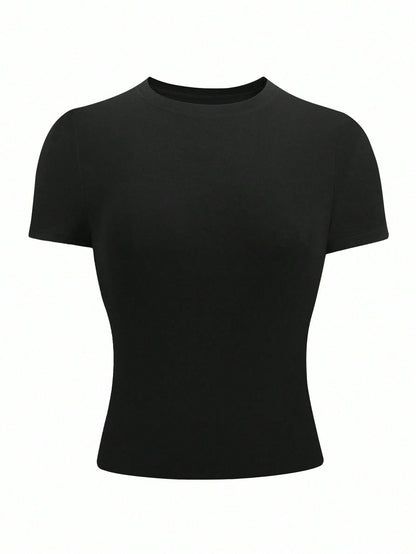 NostaNoir Plus Size Women's Casual Fitted Black Round Neck T-Shirt