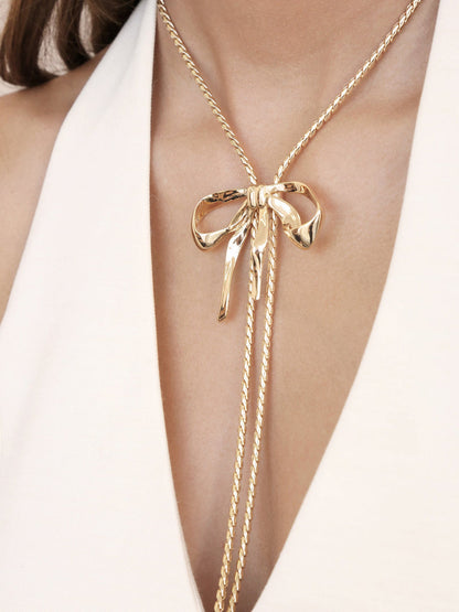 Organic Bow Necklace - SHOPJAUS - JAUS