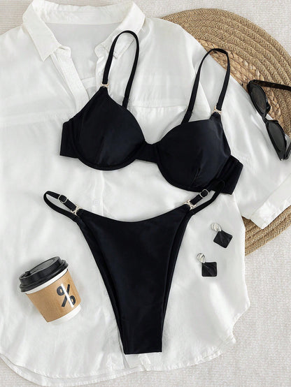 PEPPERMOLLY 2pcs Solid Color Sexy European & American Style Bikini, 2026 New Spring/Summer Women's Sexy Metal Buckle Bikini Set| Gold 2pcs Swimwear, Low-Waist Bikini Bottoms + Gathering Swimwear Top