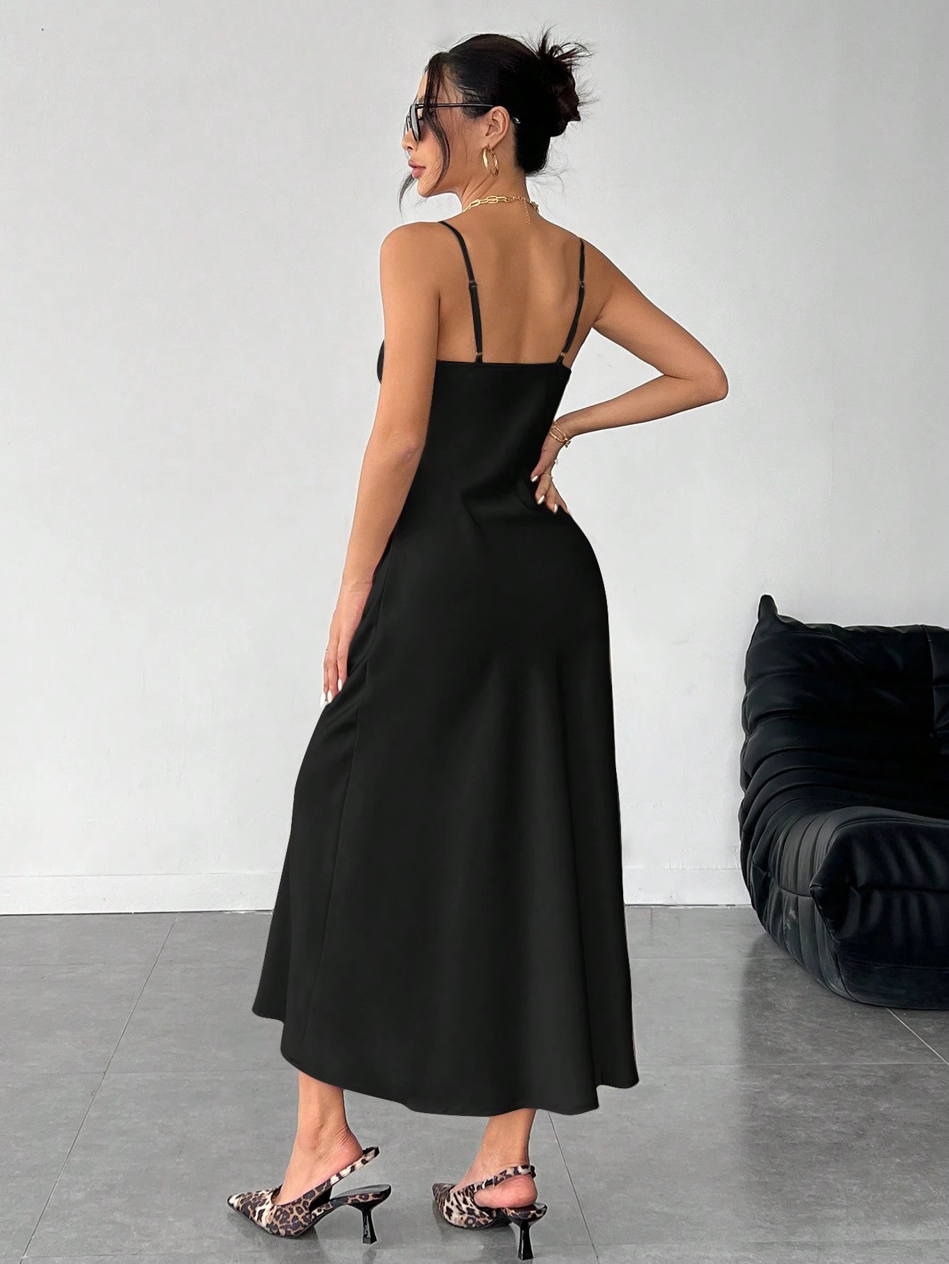PETITE Solid Color Swing Collar Long Satin Satin Suspender Dress Suitable For Dates,Petite Women