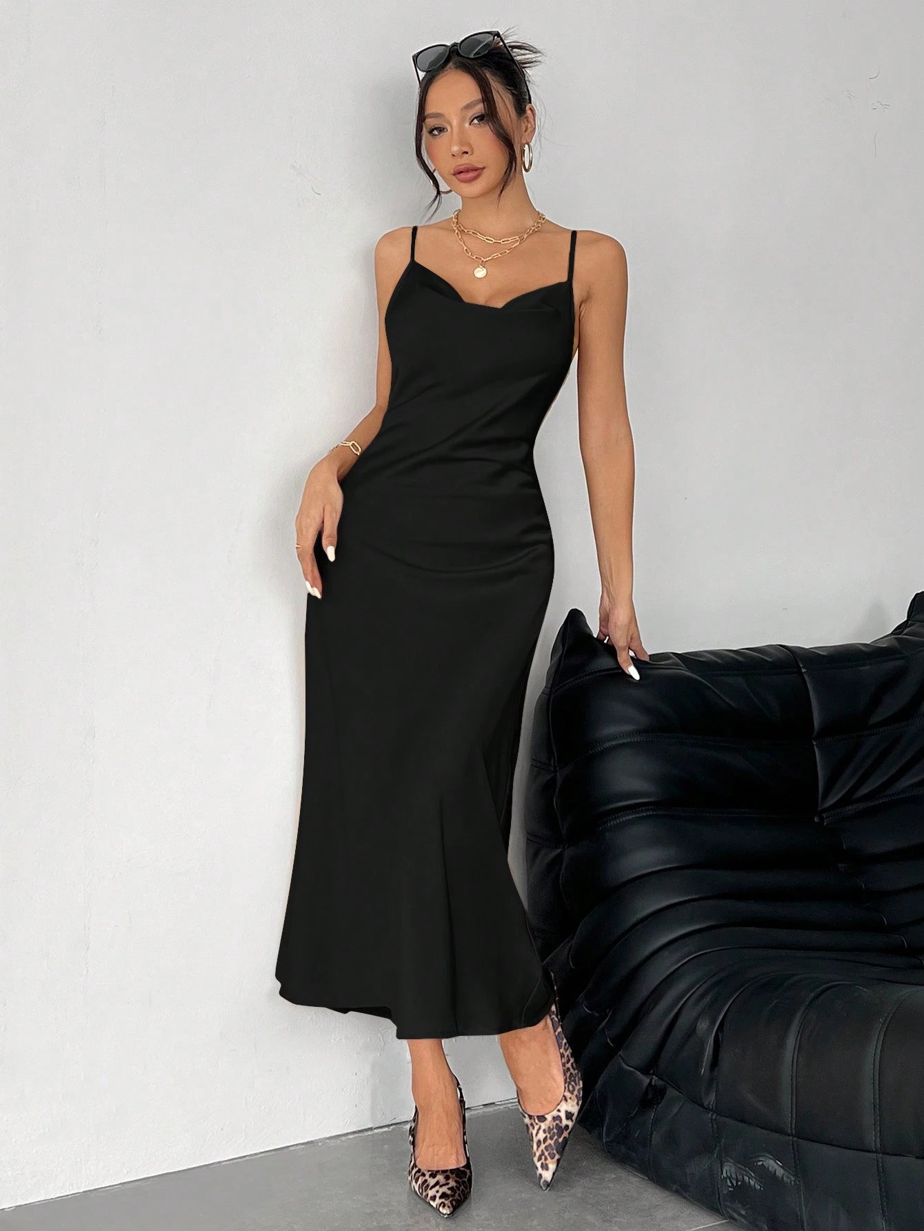 PETITE Solid Color Swing Collar Long Satin Satin Suspender Dress Suitable For Dates,Petite Women