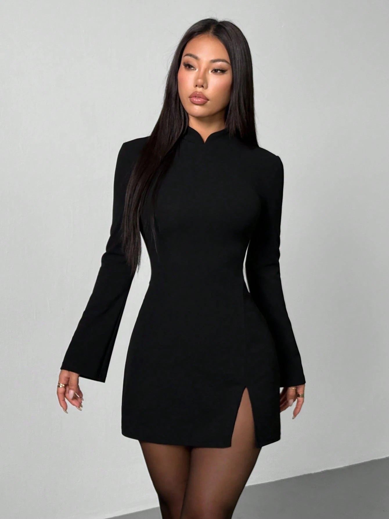 PETITE Women's Black Winter Elegant Seductive Date Night Out Dress,Vintage Stand Collar Flared Cuff Fitted Split Thigh Dress For Valentine's Day Party Outfit,Petite Women