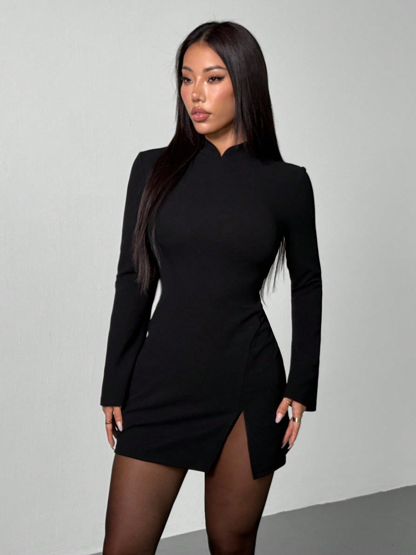 PETITE Women's Black Winter Elegant Seductive Date Night Out Dress,Vintage Stand Collar Flared Cuff Fitted Split Thigh Dress For Valentine's Day Party Outfit,Petite Women