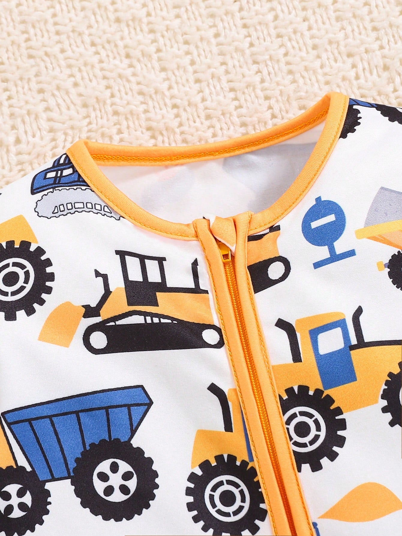 Playful Pals 1pc Baby Boy Cute Cartoon Truck Print Long Sleeve ZipperedYellowWovenLightweightBreathable Jumpsuit, Suitable For Autumn & Winter