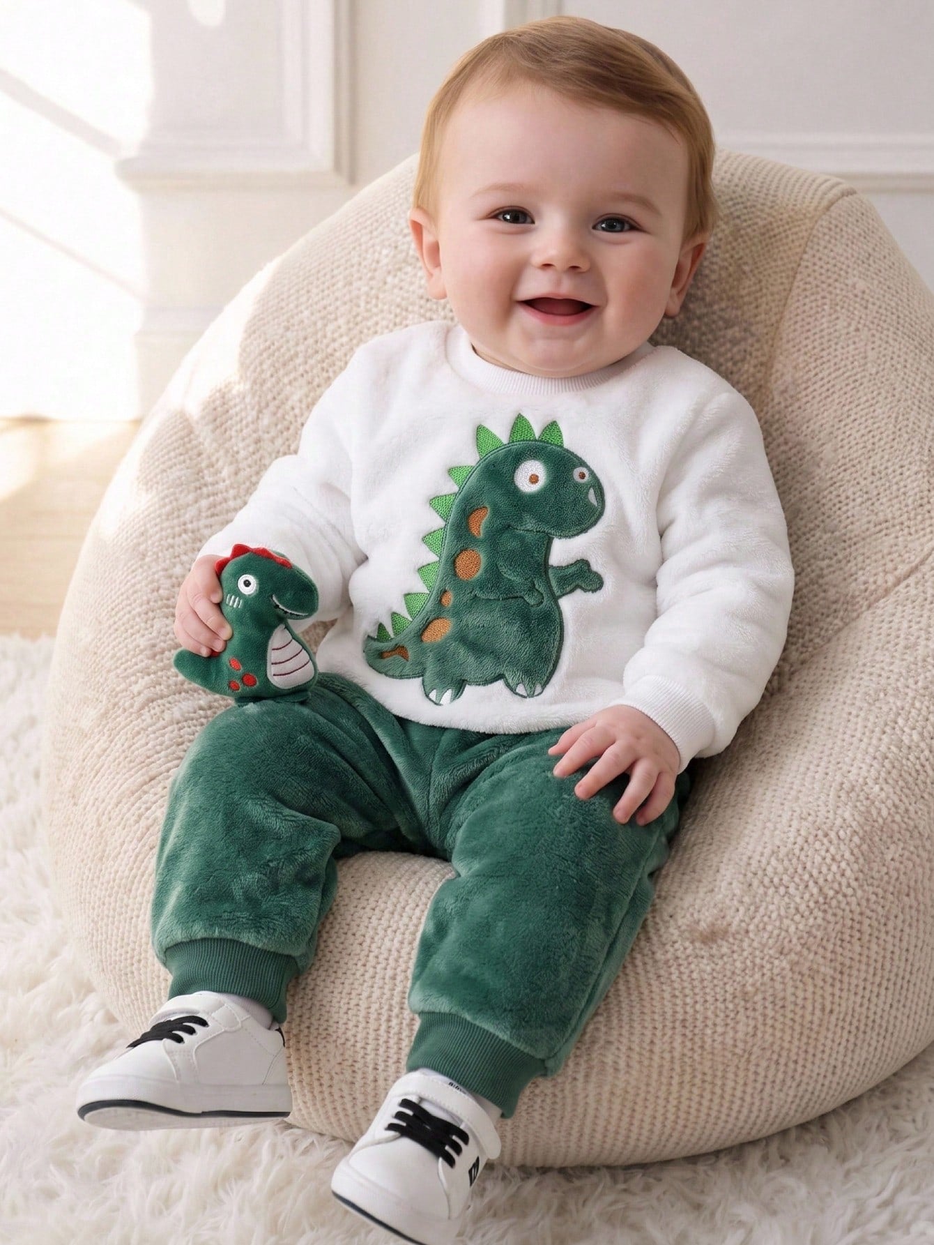 Playful Pals 2pcs/Set Baby Boy Dinosaur Embroidered Reversible Fleece Sweatshirt And Pants Set Unisex Halloween Green Cute Kawaii Baggy Clothes