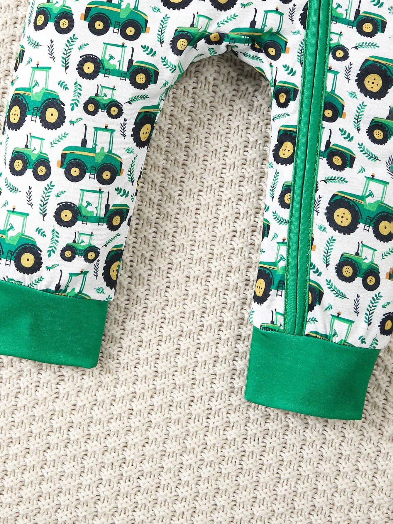 Playful Pals Spring Baby Boys Crawler Jumpsuit With Cute Green Tractor Print Pattern, New Fashion Zipper Design Comfortable & Stylish Jumpsuit