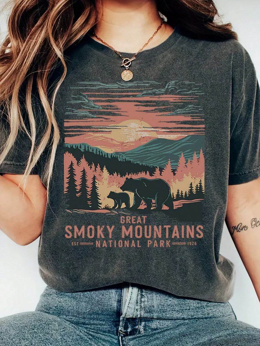 Plus Size- Plus Size- Casual Short-Sleeve Round-Neck T-Shirt With A Printed Letter Design, Suitable For Spring And Summer