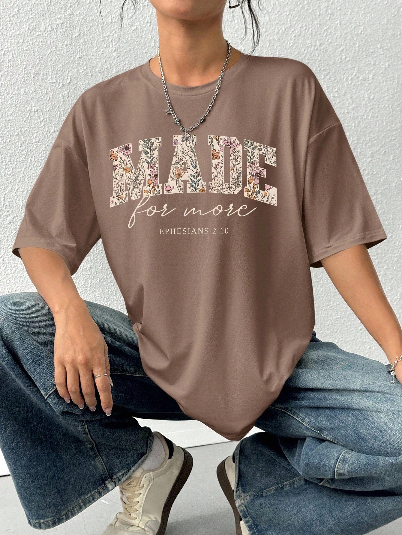Plus Size Women's Letter & Floral Graphic Print Short Sleeve Round Neck Loose T-Shirt
