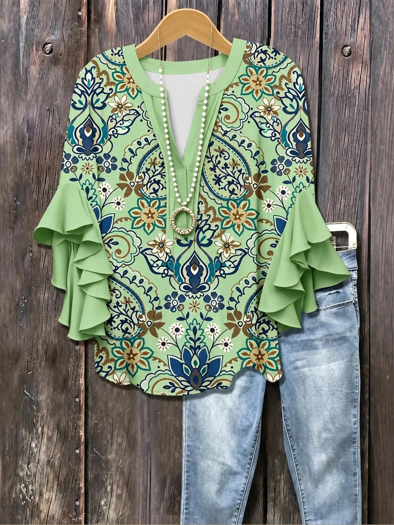 Plus Size Women's Print Ruffle Sleeve V-Neck Shirt Blouse, Random Print Vacation