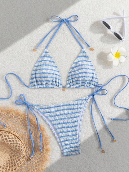 Premium European Halter Bikini With Striped Wavy Split Design, Stylish Color-Block Swimwear Summer Vacation Beach