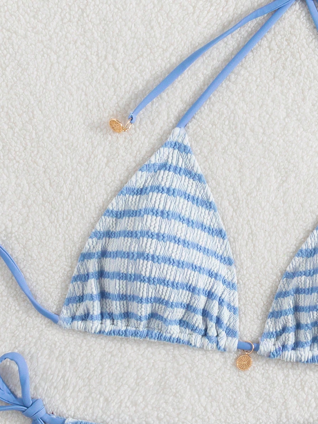 Premium European Halter Bikini With Striped Wavy Split Design, Stylish Color-Block Swimwear Summer Vacation Beach
