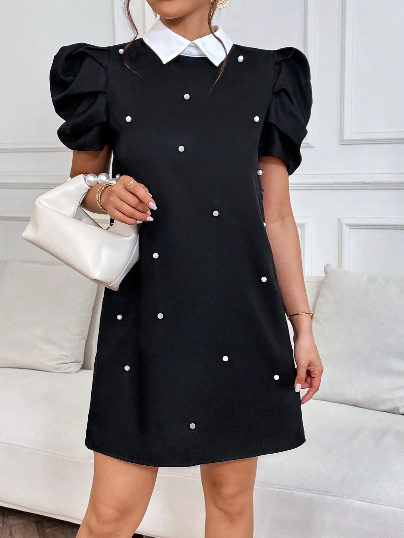 Privé Pearls Beaded Contrast Collar Puff Sleeve Short Summer Dress