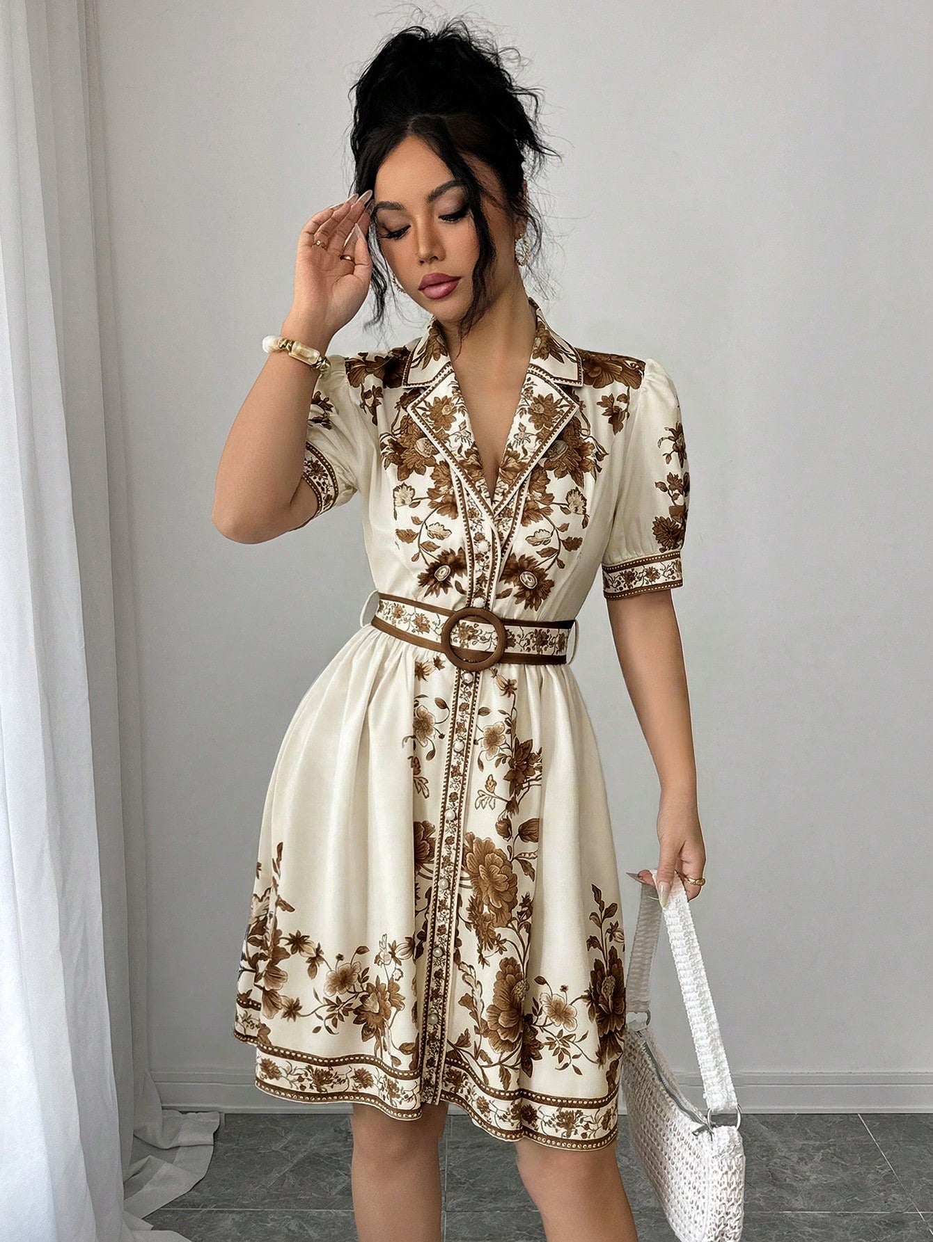 Rafferiza Women's Romantic Elegant Vacation Outfit, Blue & White Floral Print Short Sleeve Cinched Waist Waist Short Dress, Spring/Summer