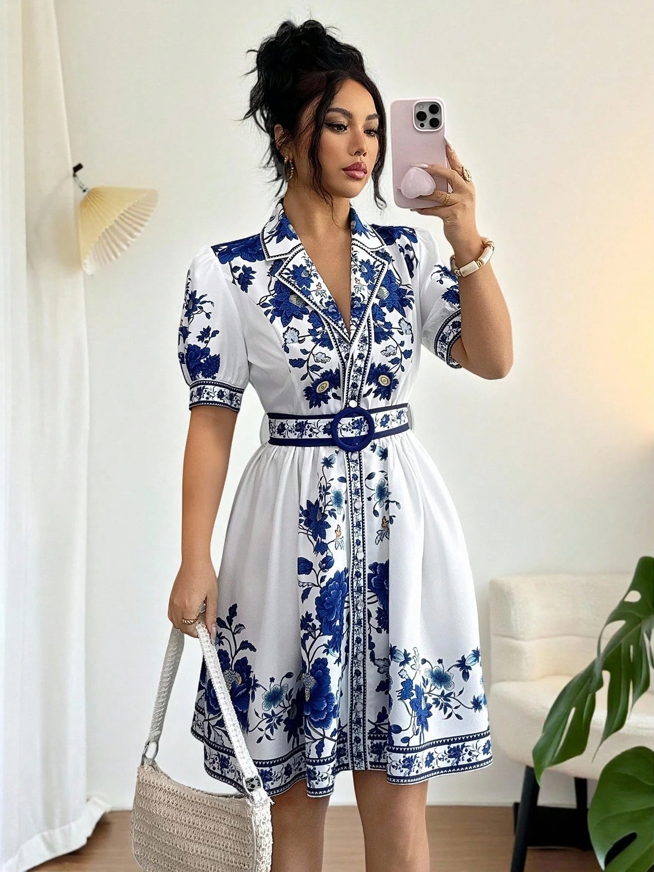 Rafferiza Women's Romantic Elegant Vacation Outfit, Blue & White Floral Print Short Sleeve Cinched Waist Waist Short Dress, Spring/Summer