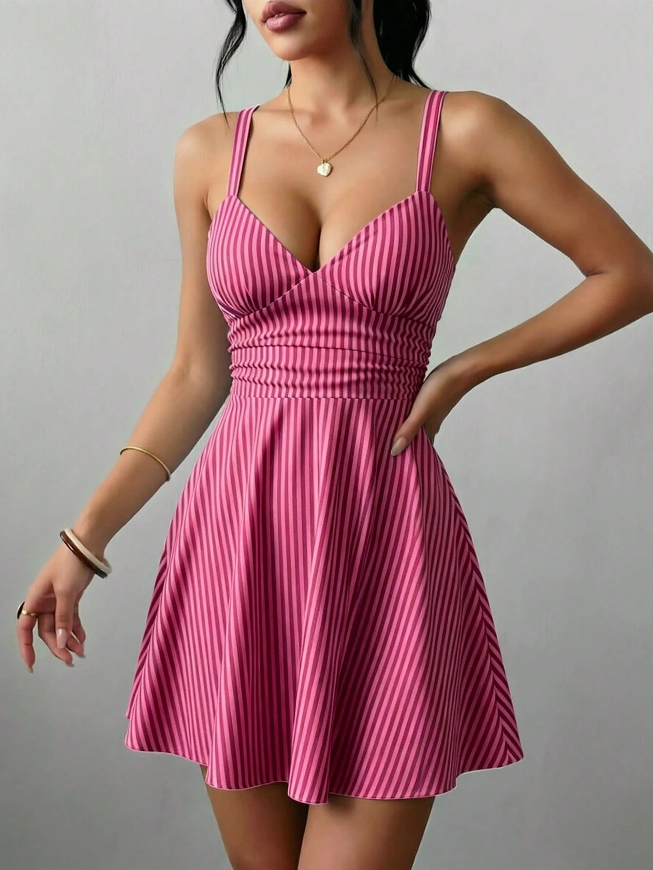 Raffinéa Women's V-Neck Knit Ruched Waist A-Line Sexy Elegant Spaghetti Strap Short Dress