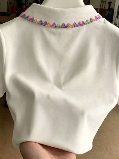 Resyla Plus Size Fashionable Elegant Embroidered Short Sleeve Top For Daily Wear