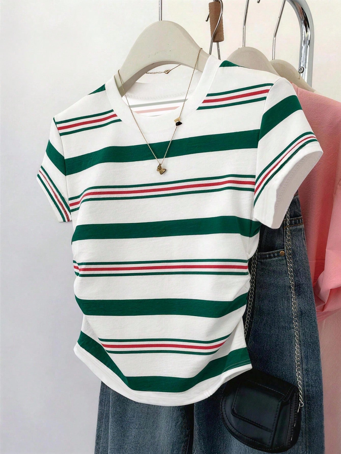 Resyla Plus Size Women's Summer New Style, Outdoor Casual Sports, Pattern Design, Multi-Color Striped Print, Shopping And Strolling, Back To School Season, Women's Waist-Cinched T-Shirt