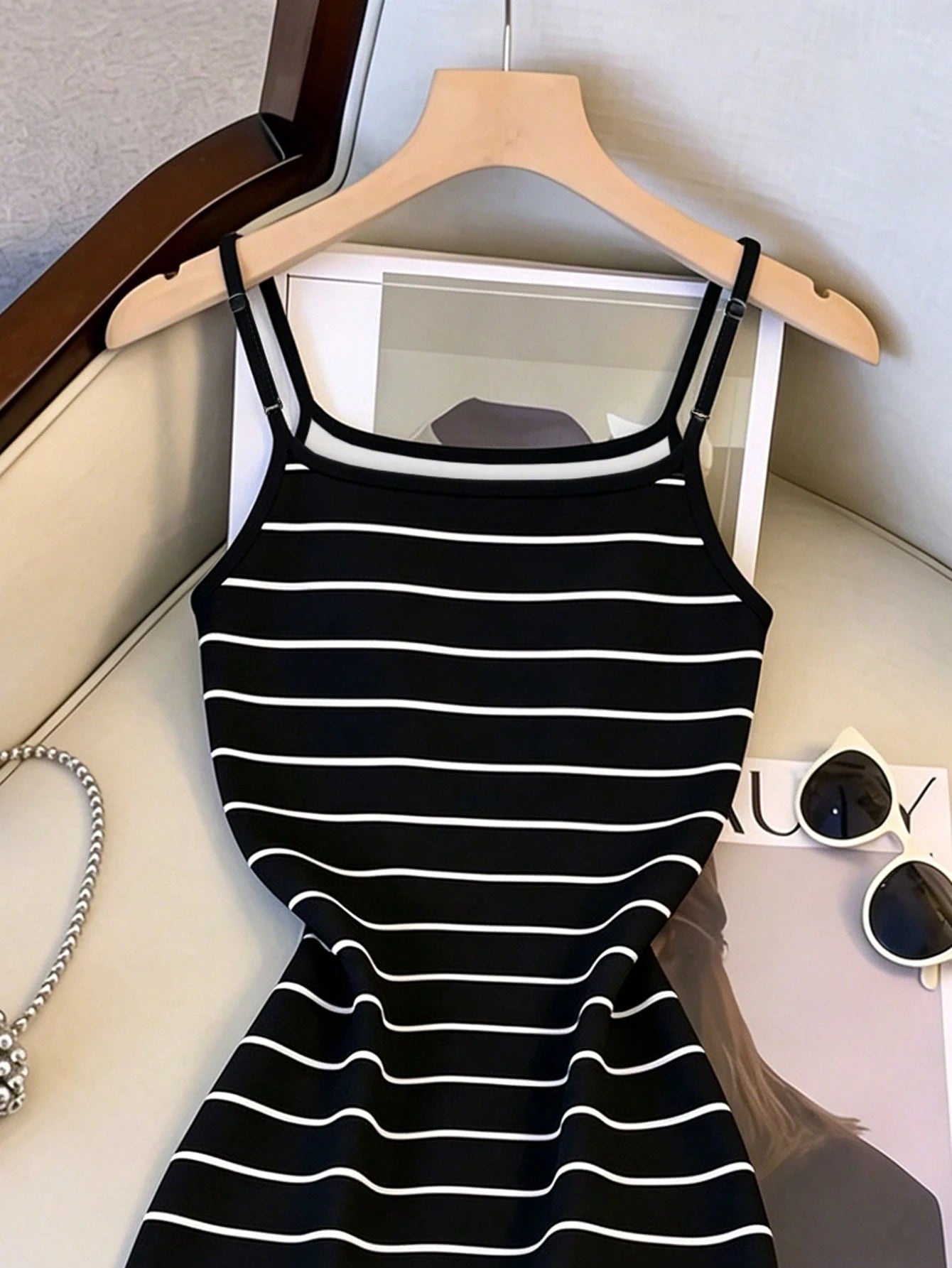 Resyla Recommended Best-Selling Style, Simple And Elegant Korean Classic Black And White Striped Mid-Length Dress, Suitable For Daily Shopping, Dating, Commuting And Outings, Slimming And Versatile Fo