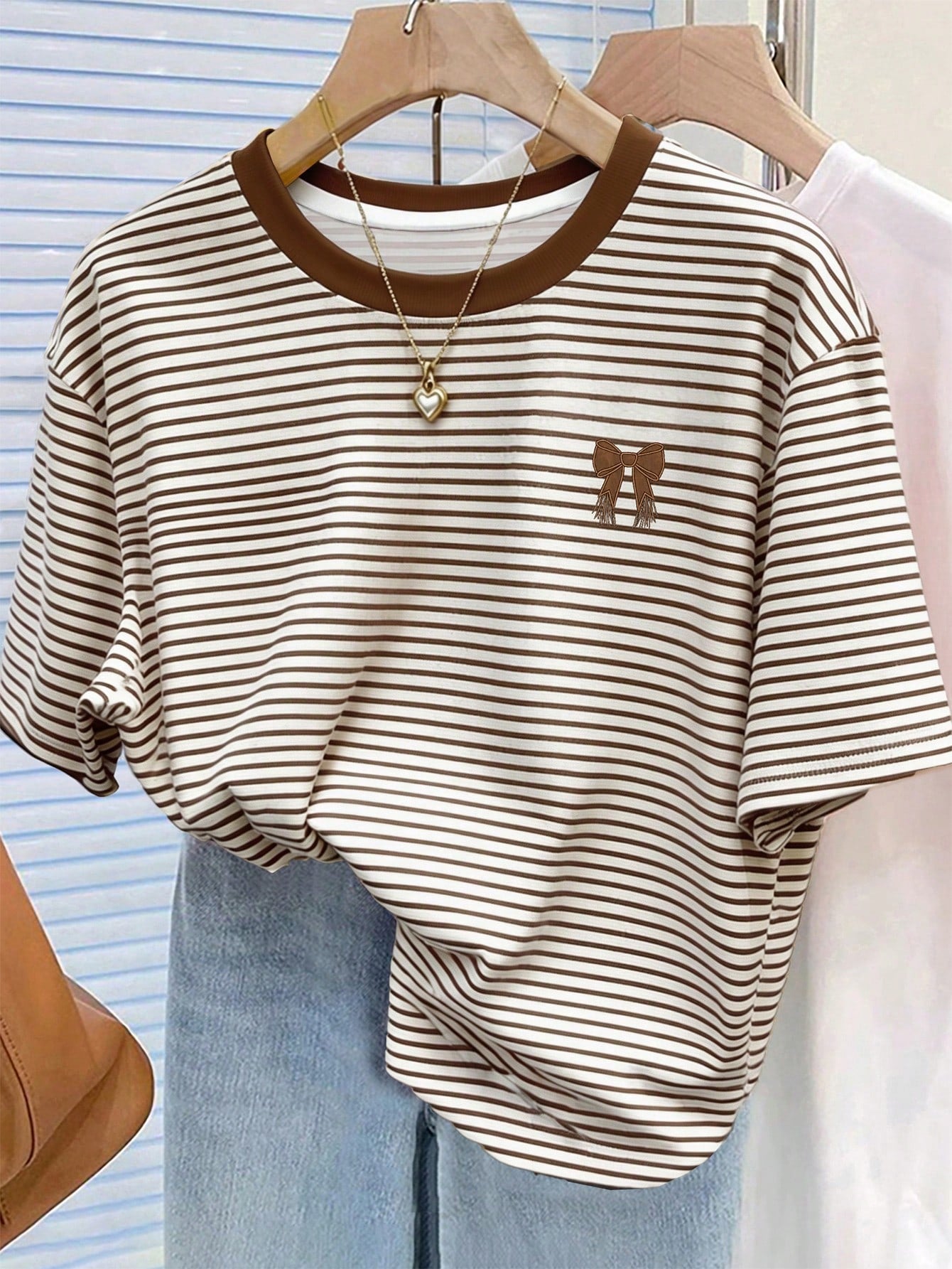 Resyla Striped Digital Print Fashion Minimalist Women Plus Size Long Crew Neck Drop Shoulder T-Shirt Friend Gift