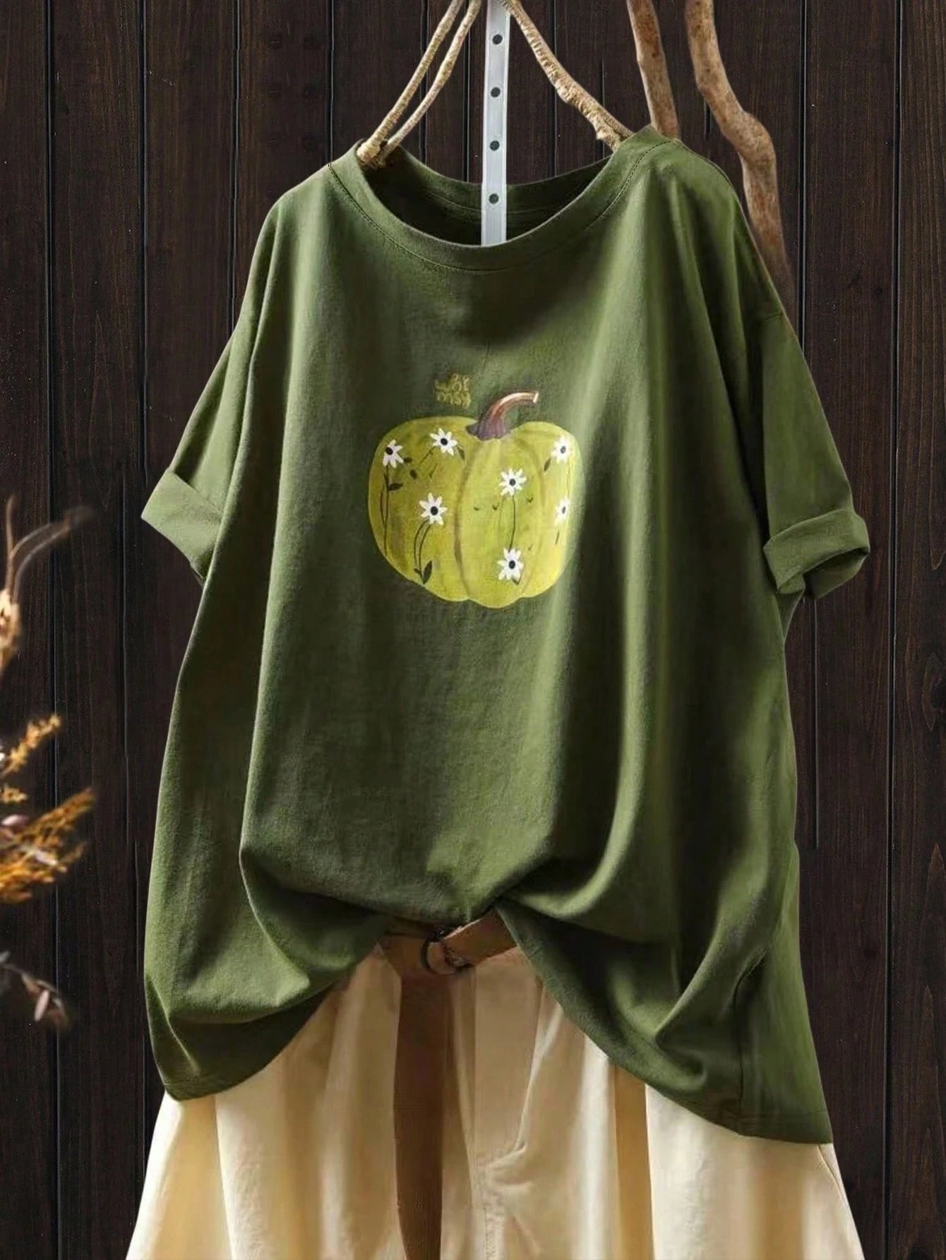 Resyla Women's Plus Size Olive Green Summer Short Sleeve Casual Tee,Cute Floral Print Round Neck T-Shirt,Smart Casual Picnic Outdoor Top,Versatile Top