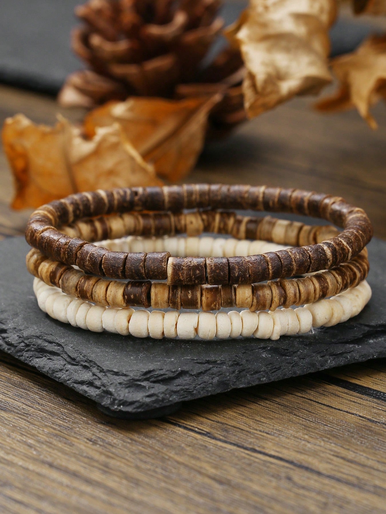 RINTOLER 1set/3pcs Boho Style Coconut Shell & Turquoise Beads Hollow Elastic Bracelet Set, Suitable For Daily Wear Or Vacation Matching